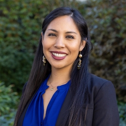 Headshot of Marciana Flores